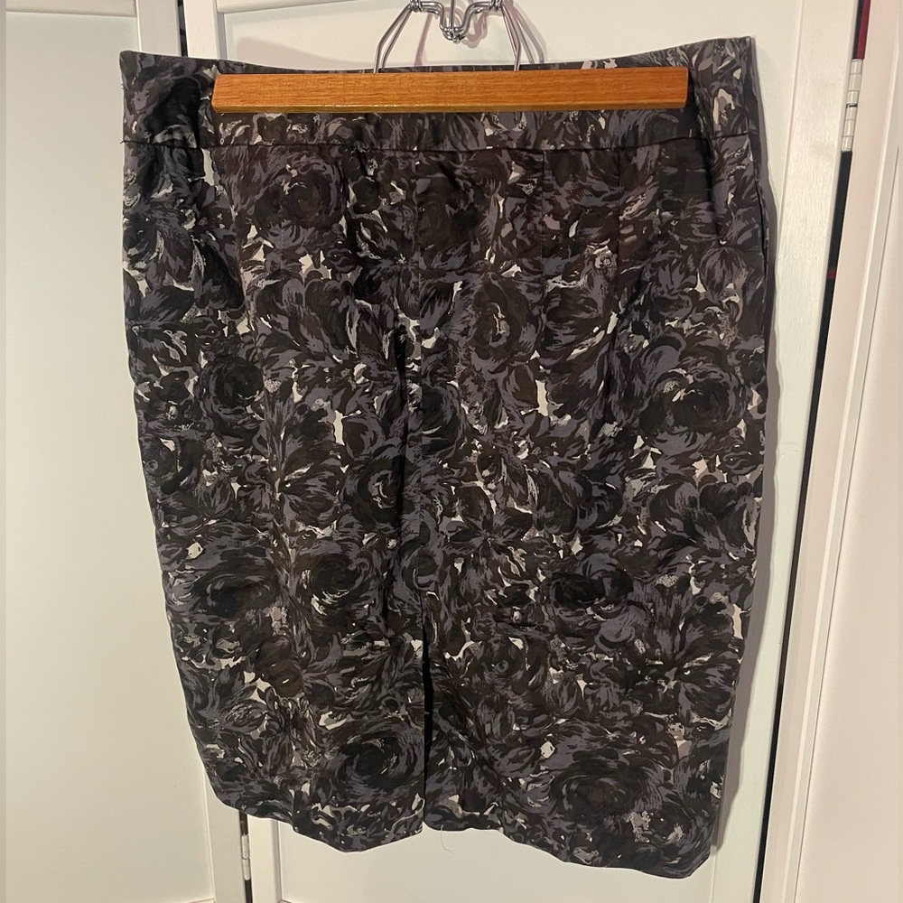 Ann Taylor Loft Pencil Skirt w/pockets Sz4